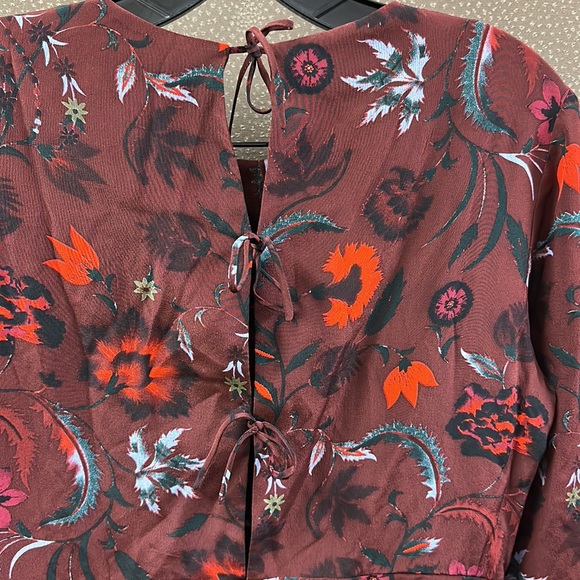 🔥🔥🔥NEW Sandro Sofia Silk Floral Bell Sleeves Dress - Picture 11 of 14